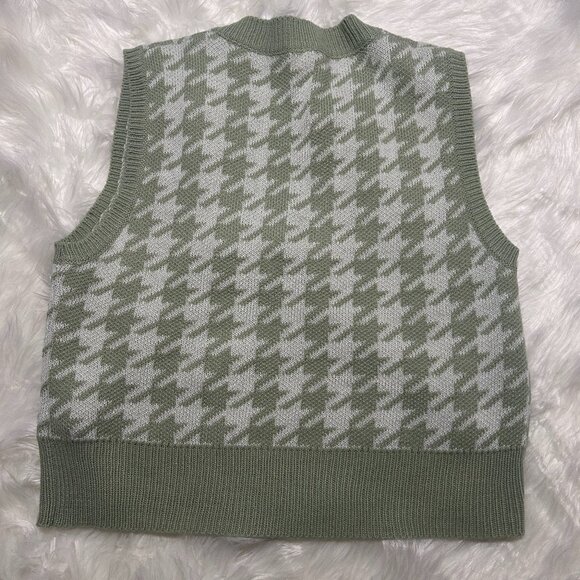 SHEIN Sweater Vest Bundle SIZE S - Picture 7 of 10